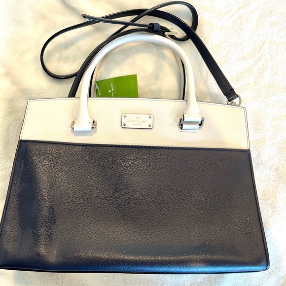 kate spade new york handbag NWT - Picture 1 of 3